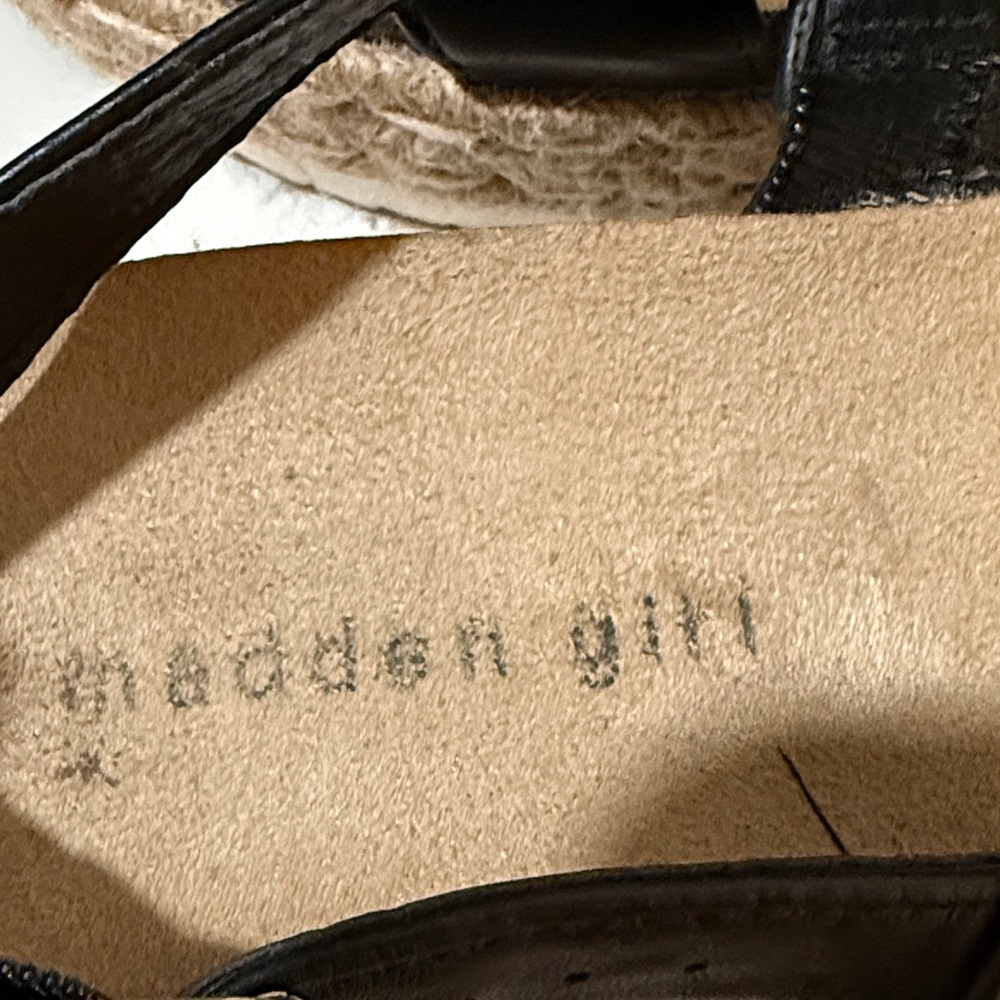 Madden Girl Black Espadrille Sandals size 8 - Picture 2 of 9